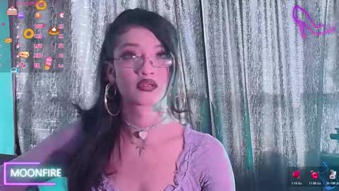 Snapshot of moonfiredance chatting on November 2025 07:03:01 PM Nicky online show from November 2025 07:03:01 PM