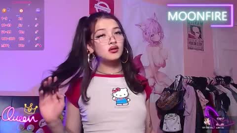 Snapshot of moonfiredance chatting on December 2025 02:31:02 AM Nicky online show from December 2025 02:31:02 AM