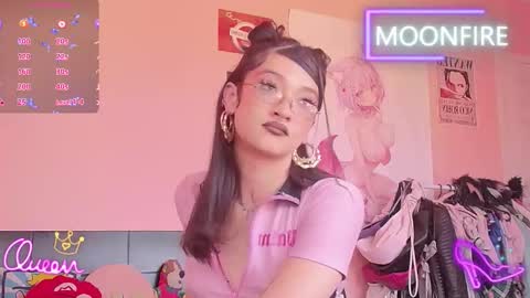 Snapshot of moonfiredance chatting on January 2026 12:29:01 PM Nicky online show from January 2026 12:29:01 PM