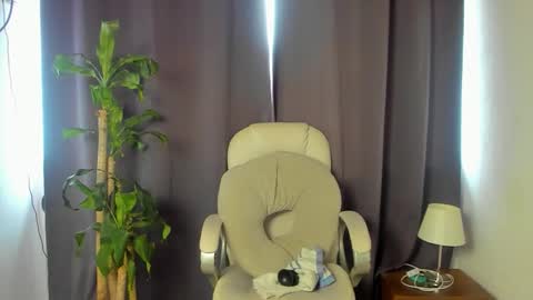 Snapshot of moonie_baddie31 chatting on January 2026 06:54:01 PM moonie_baddie31 online show from January 2026 06:54:01 PM