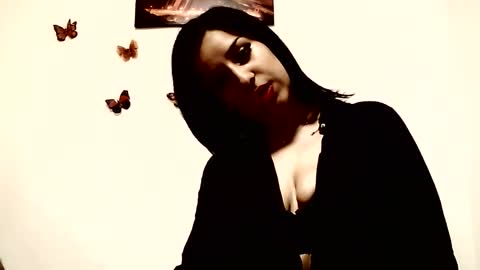 Snapshot of moonie_claire chatting on March 2026 02:51:01 PM Claire online show from March 2026 02:51:01 PM