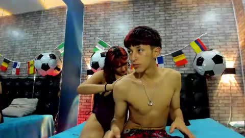 MoonKissedBoy online show from July 2026 01:04:02 PM