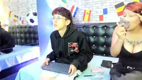 MoonKissedBoy online show from July 2026 01:03:01 PM