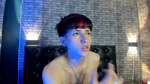 MoonKissedBoy online show from July 2026 01:14:02 PM