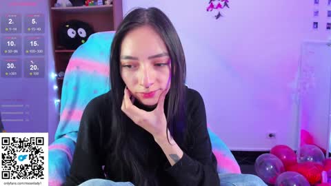 Snapshot of moonlady_ chatting on February 2025 03:11:02 AM MOON online show from February 2025 03:11:02 AM