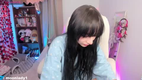 MOON  online show from July 2026 01:23:02 AM