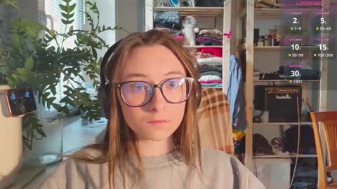 Snapshot of moonlight__lovers chatting on February 2025 02:44:01 PM Dana online show from February 2025 02:44:01 PM