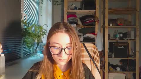 Snapshot of moonlight__lovers chatting on March 2025 11:44:02 AM Dana online show from March 2025 11:44:02 AM