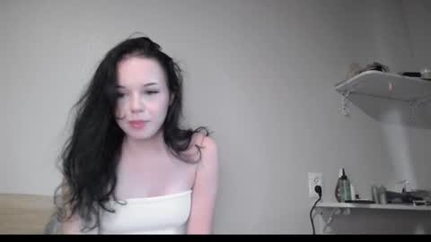 moonlightpoison online show from July 2026 09:33:01 AM