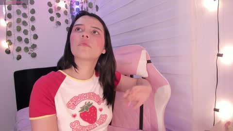 moonliight__ online show from January 2025 01:37:02 AM