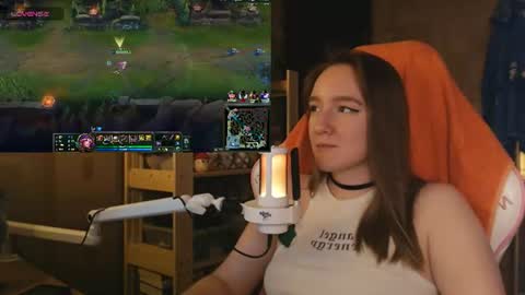 Katrin online show from July 2026 10:08:02 PM