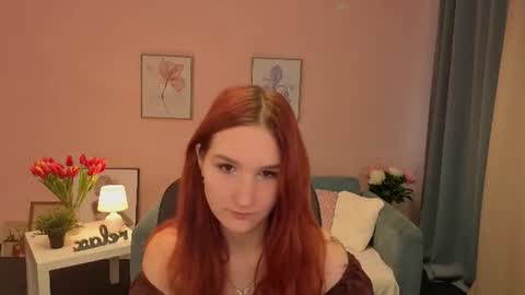 Snapshot of moonnflower chatting on July 2026 06:10:02 AM Kristina online show from July 2026 06:10:02 AM