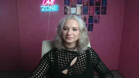 Susanna online show from March 2026 08:34:02 PM