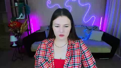 Betty online show from September 2025 04:33:02 AM