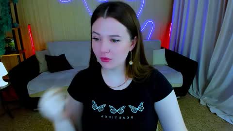 Betty online show from November 2025 12:06:01 PM