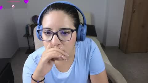 Moon Woman online show from July 2026 04:04:02 AM