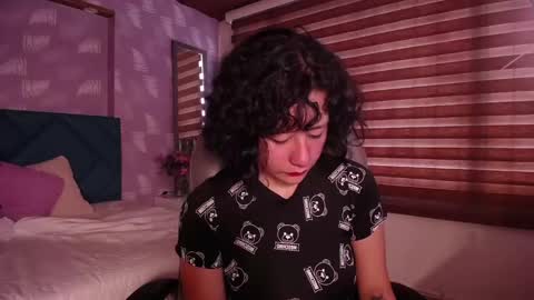 Snapshot of moony_14 chatting on February 2025 08:47:01 PM Michelle online show from February 2025 08:47:01 PM