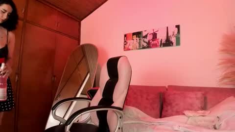 Snapshot of moony_14 chatting on November 2025 01:22:01 AM Michelle online show from November 2025 01:22:01 AM