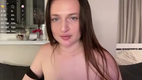 Mooonika80 online show from July 2026 06:50:01 PM