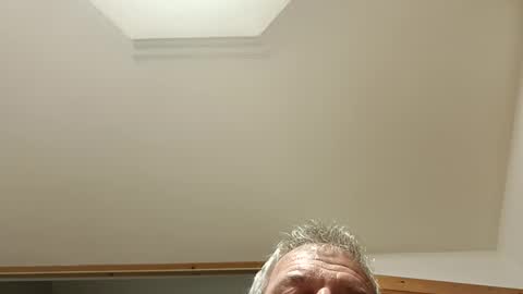 moos1 online show from September 2025 01:07:01 AM