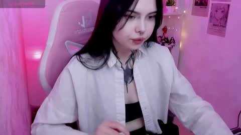 Morana online show from May 2026 01:57:01 AM