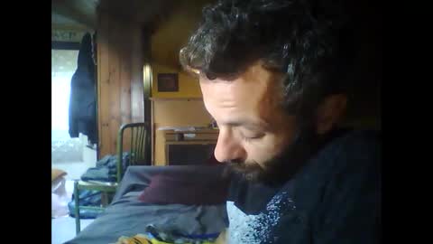 mordecai999 online show from October 2025 03:00:02 PM