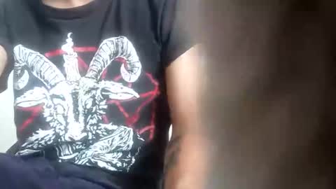 moreeinglish online show from December 2025 06:34:01 PM