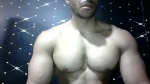 Snapshot of moreno1muscular chatting on March 2025 05:25:01 PM moreno1muscular online show from March 2025 05:25:01 PM