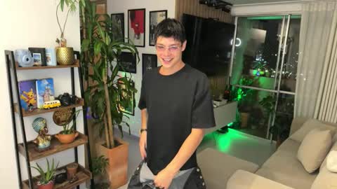   online show from March 2026 01:11:02 AM