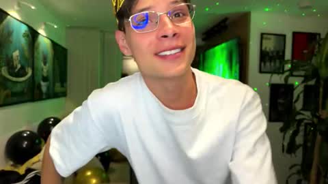   online show from March 2026 02:22:01 AM