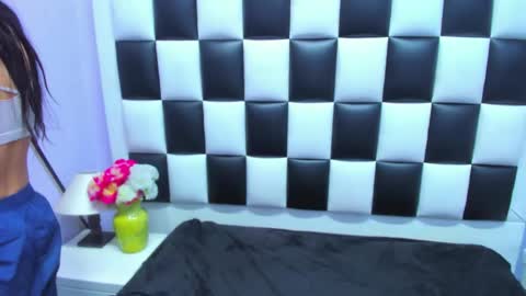 morganasmit_ online show from May 2026 02:03:02 PM