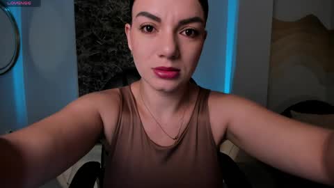 Snapshot of morganhicks chatting on April 2026 10:35:02 AM Morgan Hicks online show from April 2026 10:35:02 AM