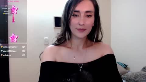 Moriah online show from December 2024 10:52:02 PM