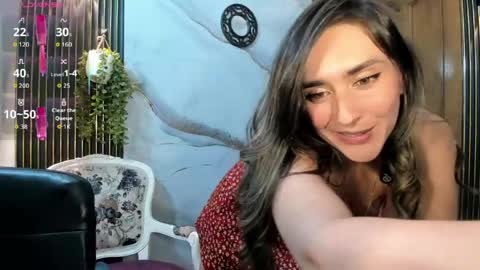 Snapshot of moriahhoe chatting on April 2026 07:27:02 PM Moriah online show from April 2026 07:27:02 PM