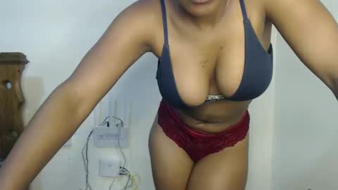 Snapshot of morning_bliss chatting on December 2024 01:54:02 PM Mellisa online show from December 2024 01:54:02 PM