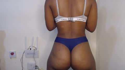 Snapshot of morning_bliss chatting on December 2024 07:56:01 PM Mellisa online show from December 2024 07:56:01 PM