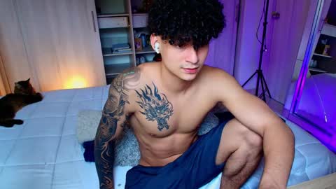 Snapshot of morthy_downey chatting on February 2025 06:59:01 PM Morthy online show from February 2025 06:59:01 PM