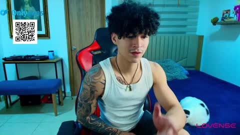 Snapshot of morthy_downey chatting on March 2025 02:02:02 PM Morthy online show from March 2025 02:02:02 PM