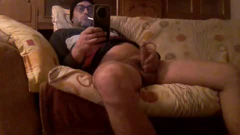 Snapshot of mospeleu chatting on March 2025 01:42:01 PM Nomadu online show from March 2025 01:42:01 PM