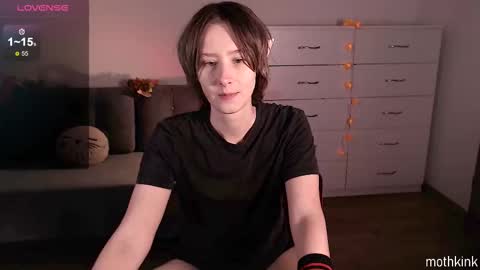 mothkink Moth  -  online show from October 2025 05:47:01 PM