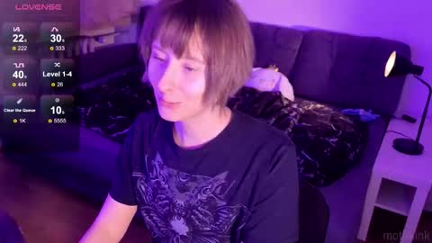 mothkink Moth  -  online show from December 2025 06:59:01 PM