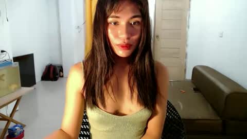Snapshot of mouiline_rouge69 chatting on March 2026 01:47:01 AM mouiline_rouge69 online show from March 2026 01:47:01 AM