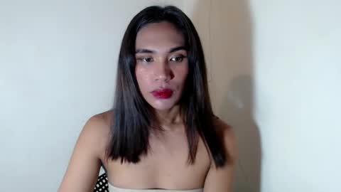mouiline_rouge69 online show from July 2026 11:30:02 AM
