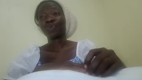 Snapshot of mouthymiss chatting on October 2025 04:16:02 PM Mouthymiss online show from October 2025 04:16:02 PM