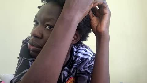 Snapshot of mouthymiss chatting on November 2025 07:08:02 AM Mouthymiss online show from November 2025 07:08:02 AM