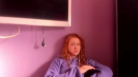 Eva  online show from February 2025 11:46:01 AM