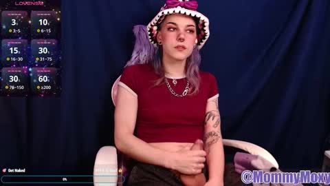 Moxy online show from February 2025 06:43:02 PM