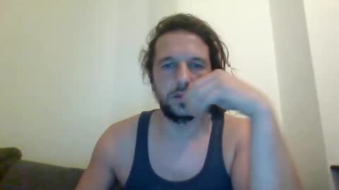 Snapshot of moz87 chatting on January 2025 08:31:01 AM moz87 online show from January 2025 08:31:01 AM