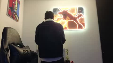 Andy online show from June 2026 04:37:01 AM