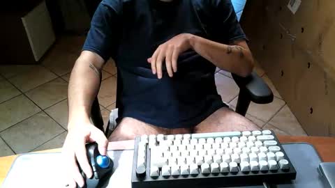 mr_kaa online show from October 2025 03:44:02 PM